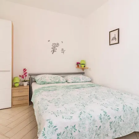 Casa vacanze Gorgeous In With Kitchen